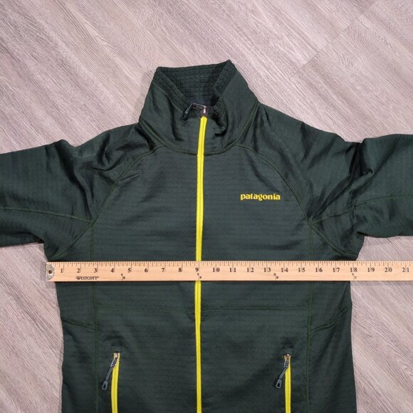 Patagonia R1 Regulator Men's Small Full Zip Jacket Green Waffle Knit Grid Fleece - Picture 9 of 11